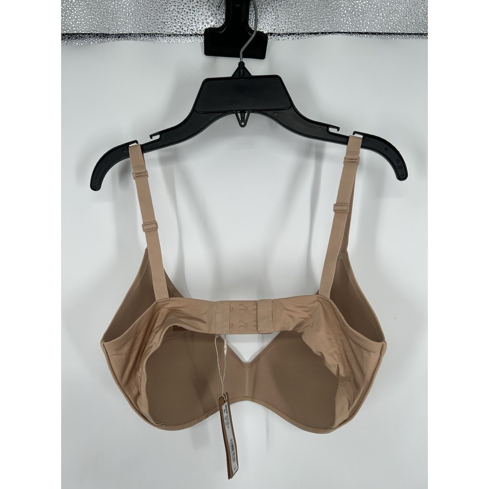 Skims Wireless Form Push Up Plunge Bra Clay Padded Tan Beige‎ Size 36DDD - Picture 2 of 7